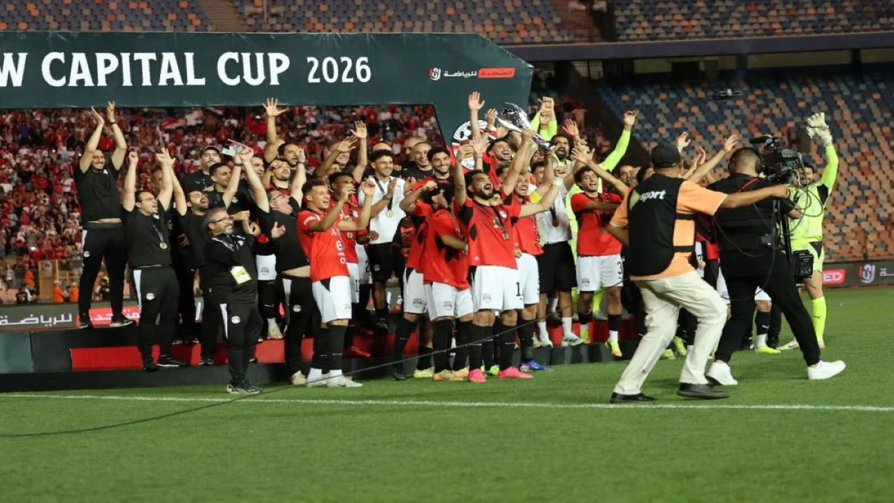 مصر تثير الجدل بقائمة من 48 منتخبًا للمونديال